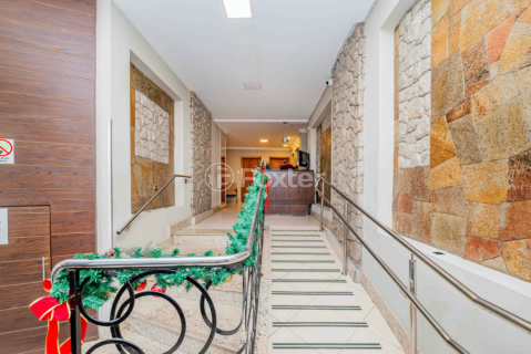 Image 33 - 229435