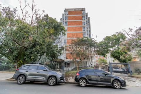 Image 60 - 1012000