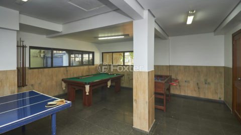 Image 40 - 872465