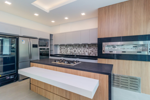 Image 31 - 228465