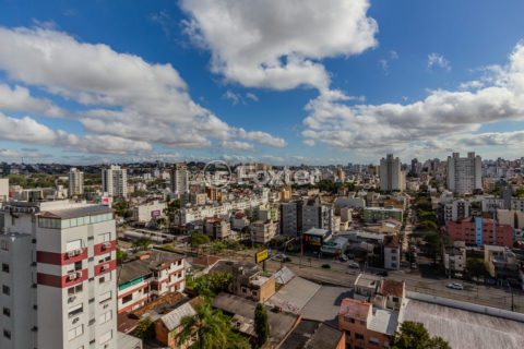 Image 51 - 1017805