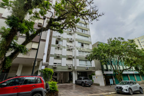 Image 39 - 984156