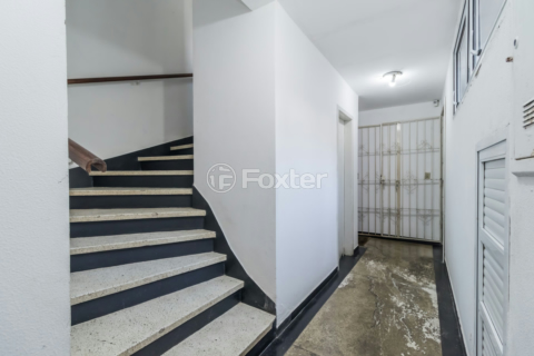 Image 3 - 1021361