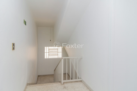 Image 35 - 993343