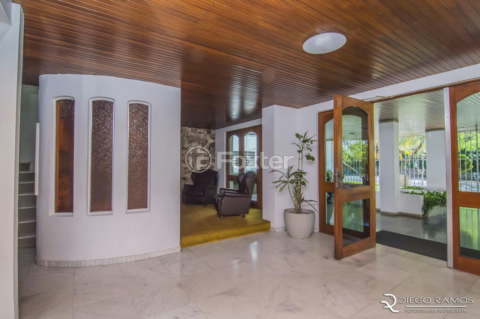 Image 35 - 894363