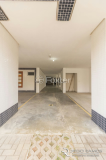 Image 38 - 165111