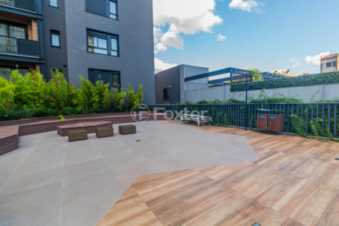 Image 39 - 915620