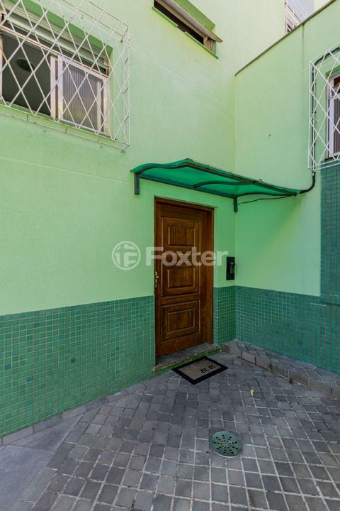 Image 15 - 1009391