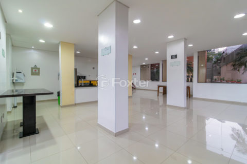 Image 34 - 1009977