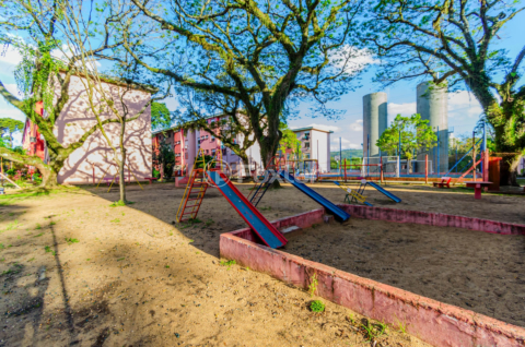 Image 32 - 226363