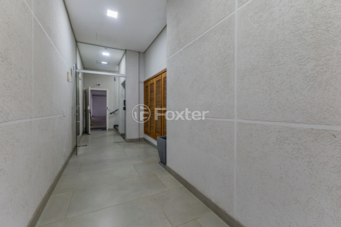 Image 36 - 997209