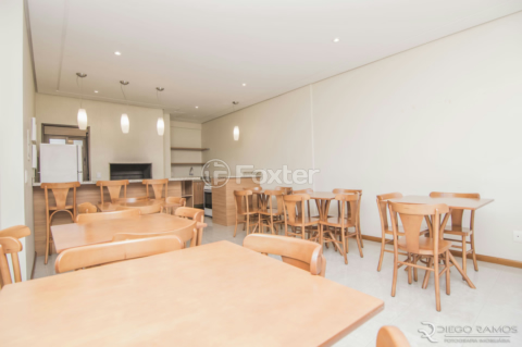 Image 42 - 958132