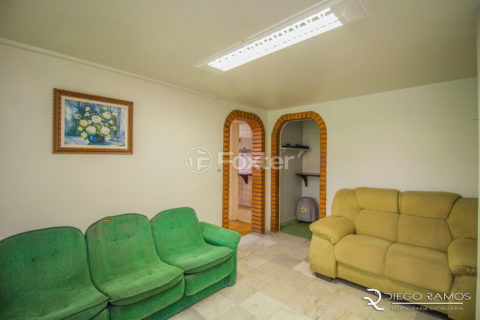 Image 34 - 1006404