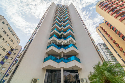 Image 31 - 984246