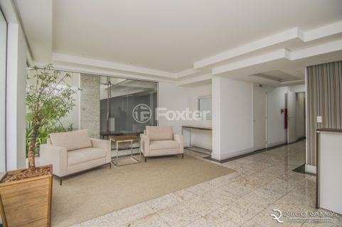 Image 20 - 1014676