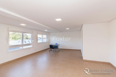 Image 30 - 999740