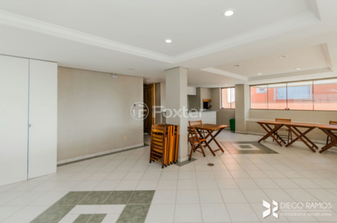 Image 31 - 1009933