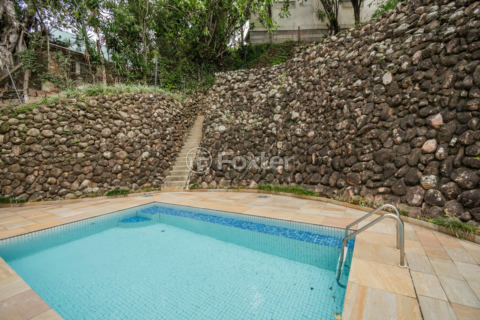 Image 30 - 268064