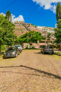 Image 35 - 591882