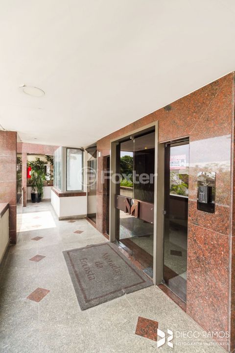 Image 43 - 591882