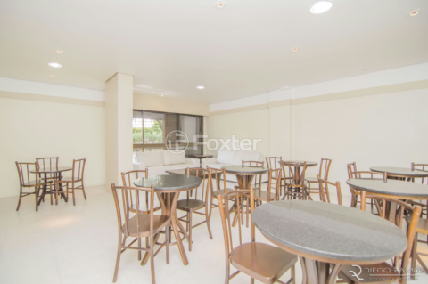 Image 34 - 959526