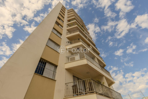 Image 38 - 1018755