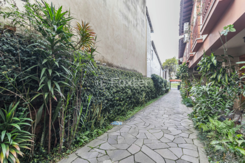 Image 30 - 220308