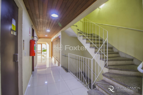 Image 38 - 1018993