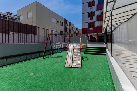 Image 70 - 206777