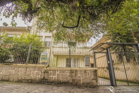 Image 21 - 856313