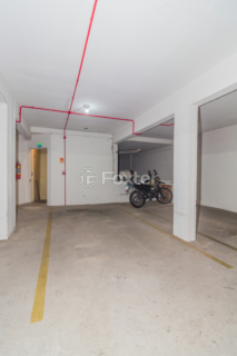 Image 33 - 855977