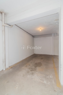 Image 37 - 855977