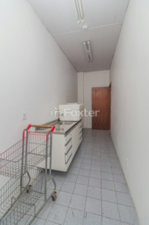 Image 31 - 855977
