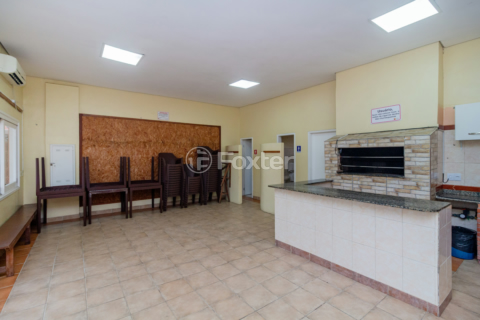 Image 31 - 982059