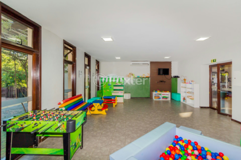 Image 33 - 822436