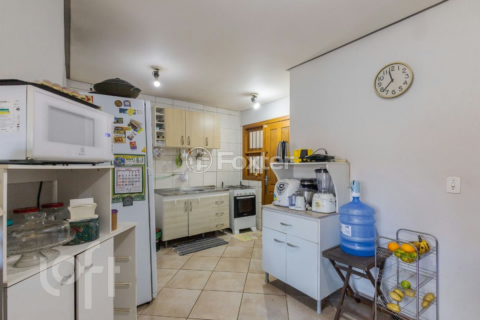 Image 3 - 1000033