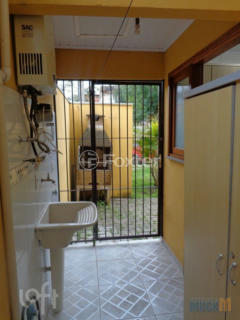 Image 9 - 1000035