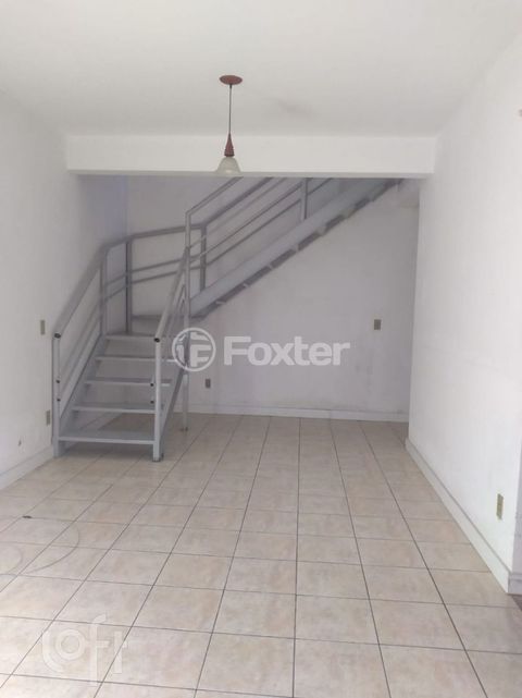 Image 7 - 1000054
