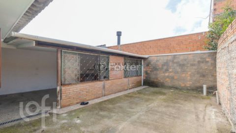 Image 7 - 1000068