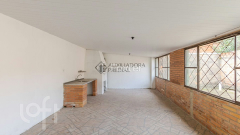 Image 4 - 1000068