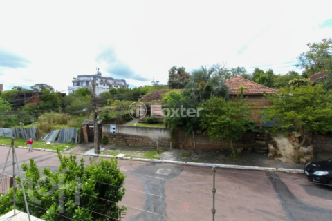 Image 8 - 1000073
