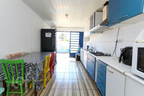 Image 3 - 1000078