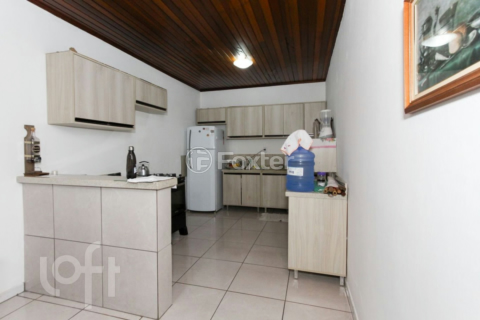 Image 3 - 1000111