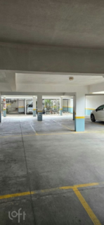 Image 34 - 1000122