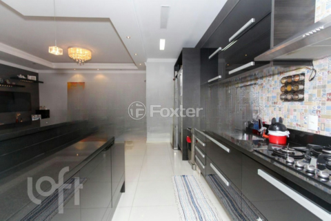 Image 22 - 1000128