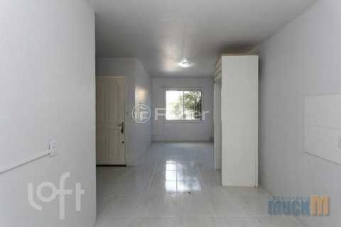Image 6 - 1000130