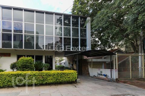 Image 15 - 1000141