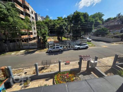 Image 16 - 1000146