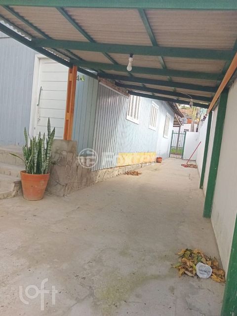 Image 16 - 1000150