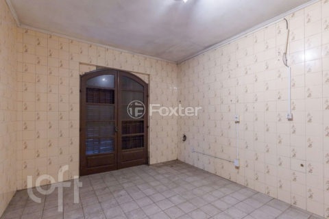 Image 6 - 1000155